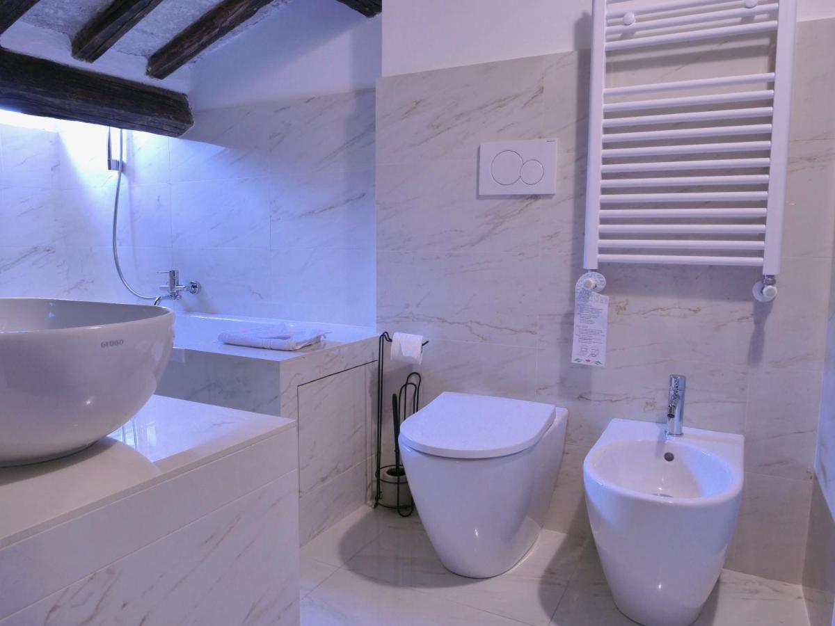 Helmirage Trevi Suite Roma Exterior foto